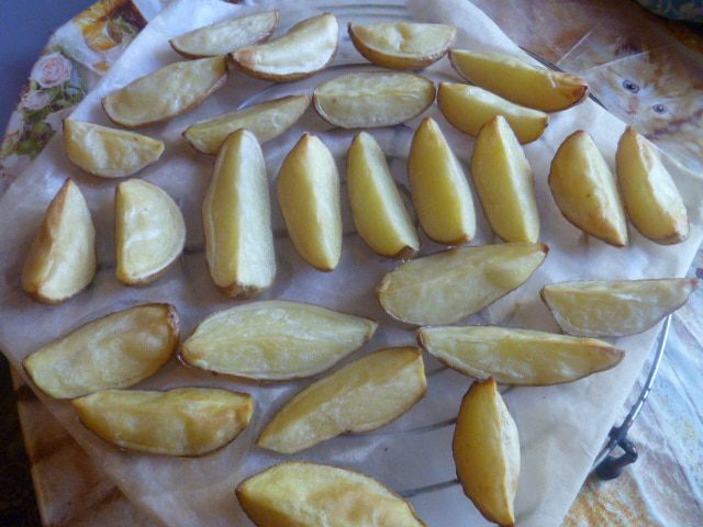 Картофель, запеченный в духовке