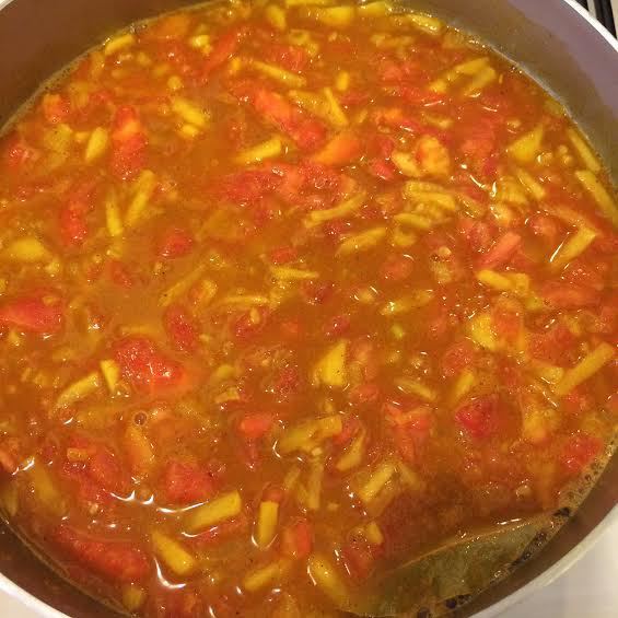 Куриные грудки с карри