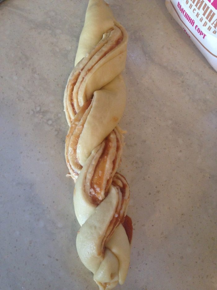 Творожная коса с джемом
