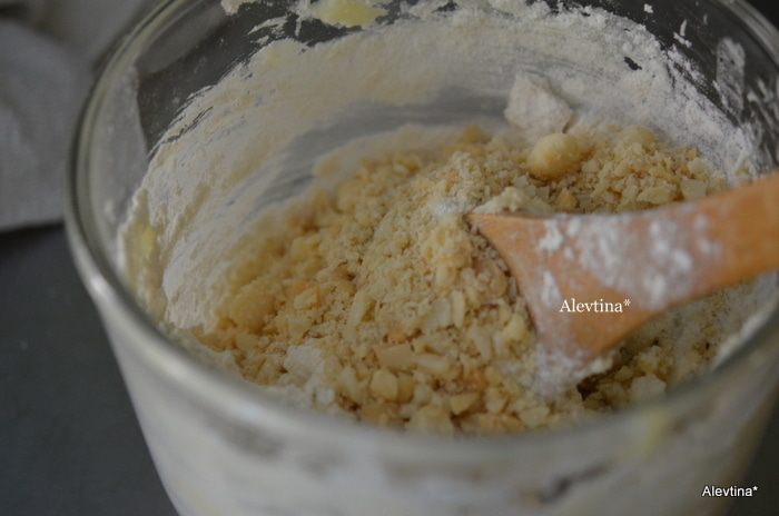 Десерт с орехом Макадамия