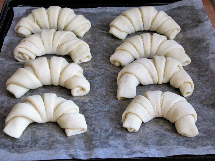 Молочные рогалики