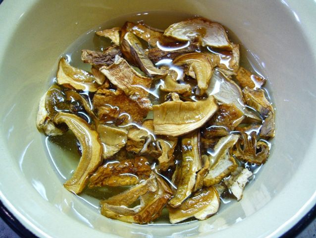 Постный суп-пюре из тыквы с белыми грибами