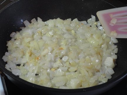 Картофель с мясом и капустой