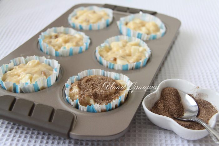 Нежные маффины с яблоком и пеканом