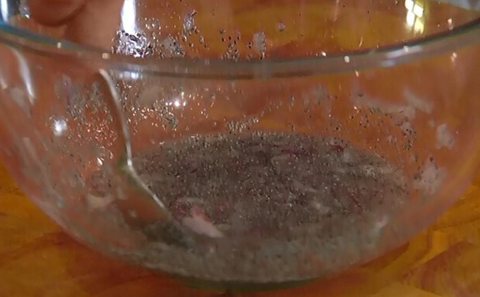 Салат из фасоли с руколой и маковой заправкой 