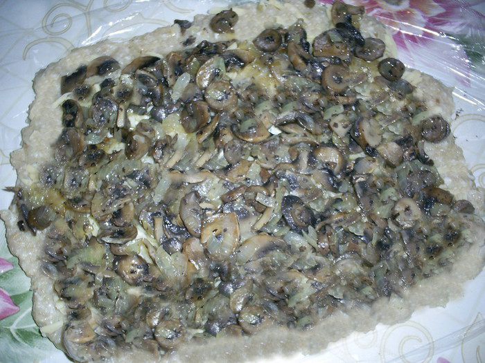 Рулет из фарша с начинкой