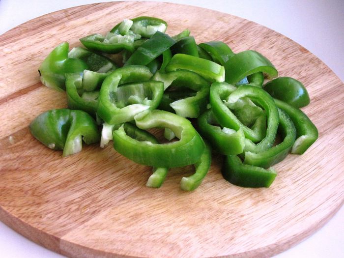 Салат с копченой кетой и тыквой