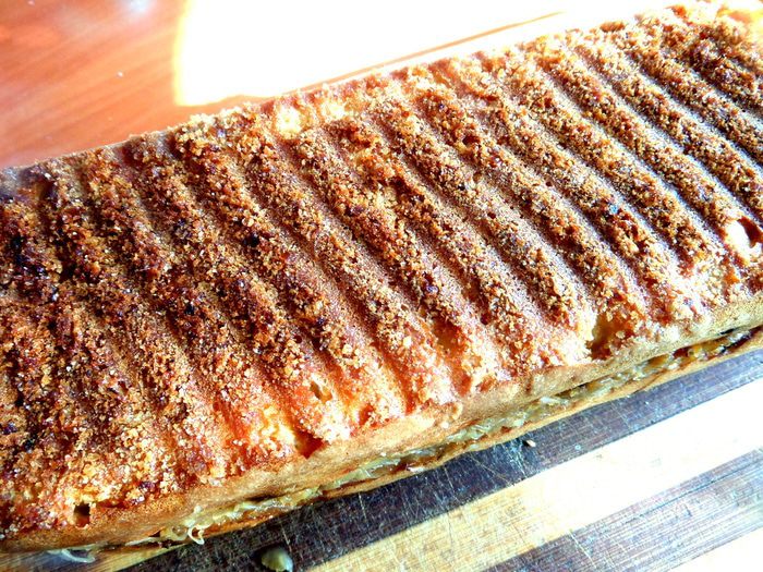 Пирог с капустой и черносливом