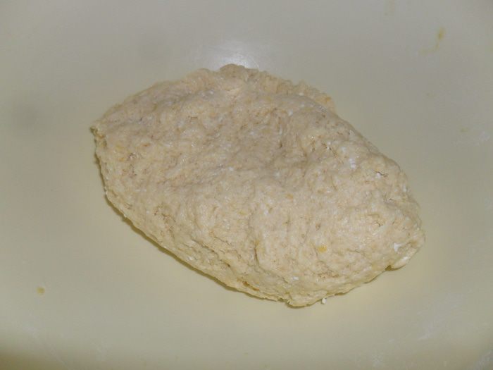 Рулет с ореховой начинкой