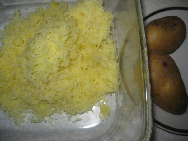 Картофельные пирожки с яблоками