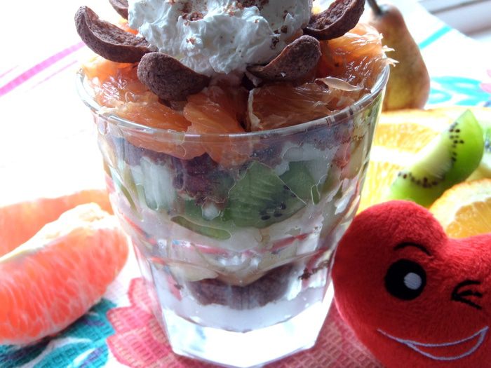 Салат-коктейль со сливками