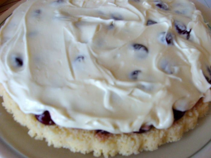 Торт &amp;quot;Вишенка в снегу&amp;quot; для Натальи Дерий