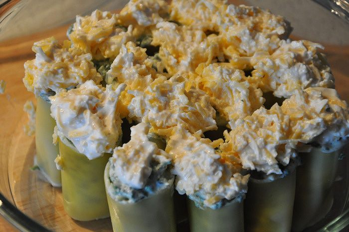 Каннеллони с креветками и шпинатом