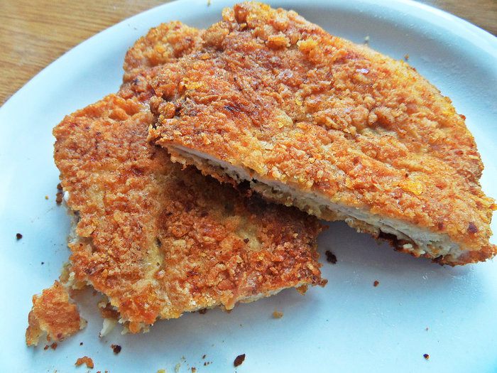 Отбивные в хрустящей корочке с рисом