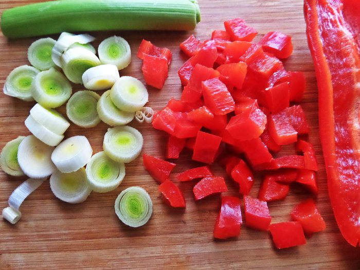 Кускус с овощами и ветчиной