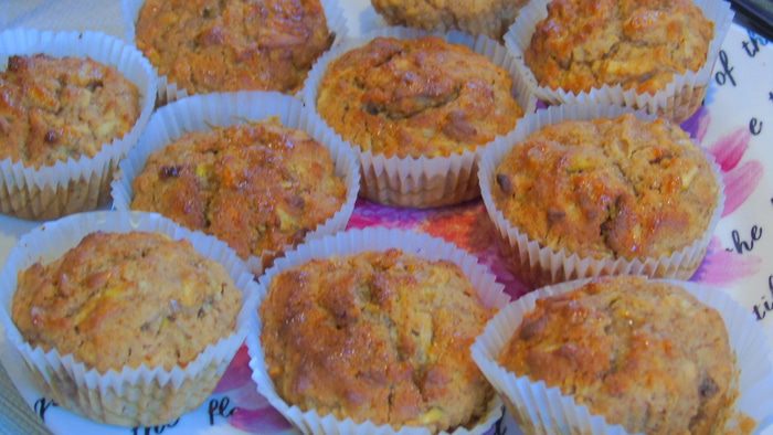Маффины с яблоком из цельнозерновой муки