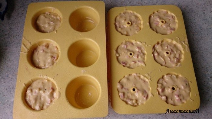 Маффины с сыром и орехами макадамии