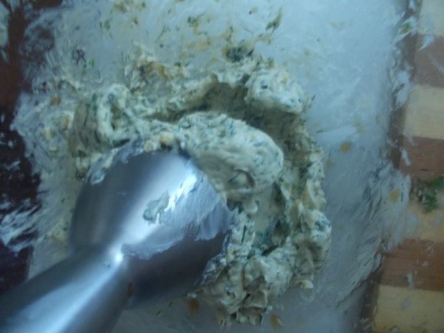 Молодой картофель с лимонно-зеленым маслом