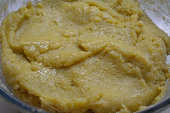 Пляцок «Яблоки под кисельным небом»