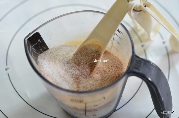 Печенье палочки с корицей