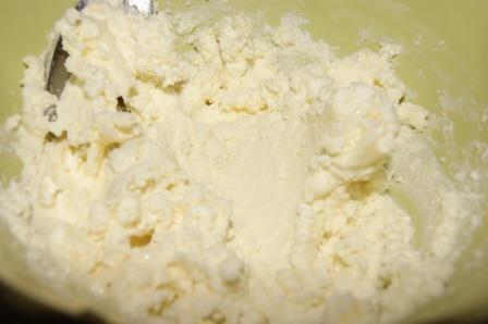 Творожные сырки с клубникой