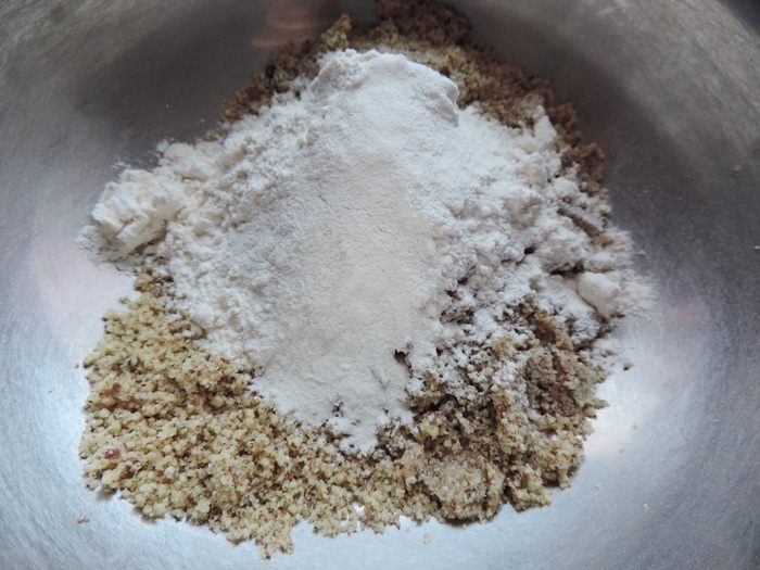 Нежнейший ореховый бисквит