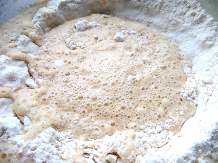 Мини-пирожки с капустой, сельдереем, шпинатом и сыром