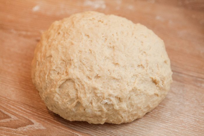 Сливочный кулич с апельсиновыми цукатами