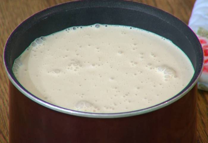 Сливочное парфе с инжирным соусом