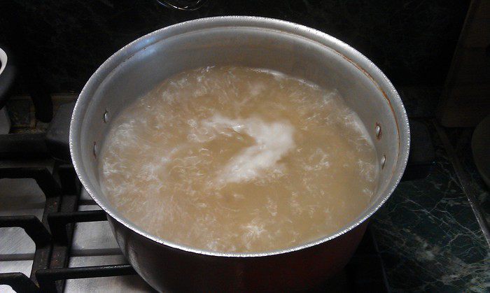 Паста со спаржей и молодым горошком