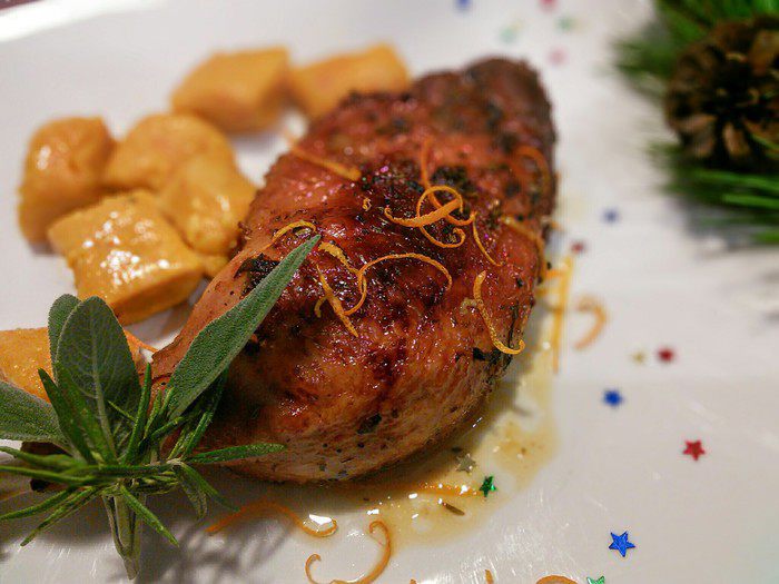 Утиные ножки, тушеные в апельсиновом соке