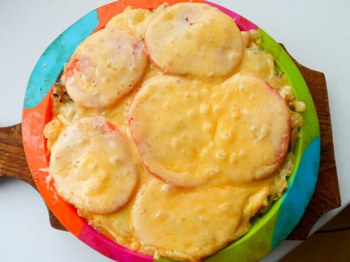 Макароны под сырной шубкой