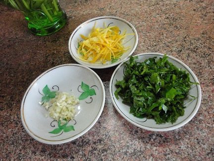 Томатный куриный суп с перловкой