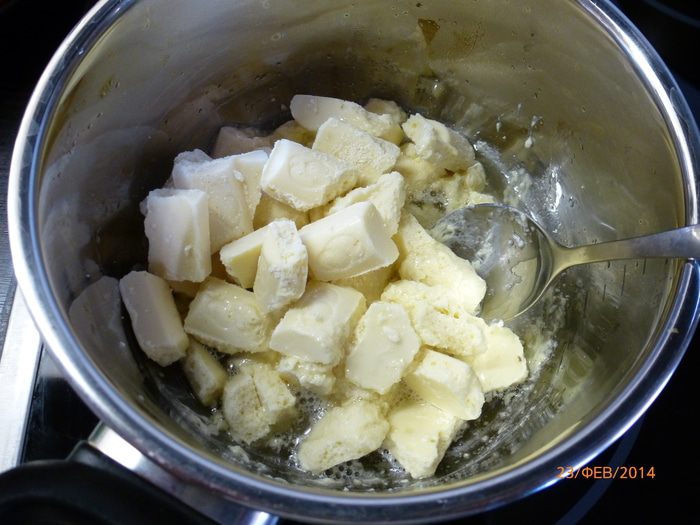 Лазанья с творогом и малиной