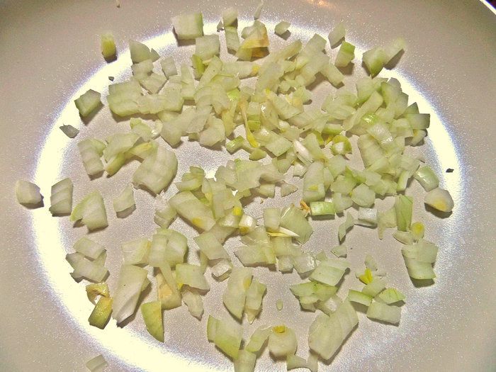 Пироги из тортильи с картошкой и беконом