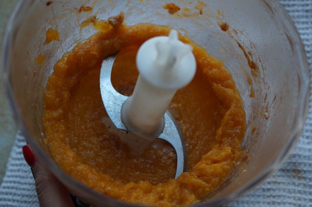 Молочный рисовый суп с курагой