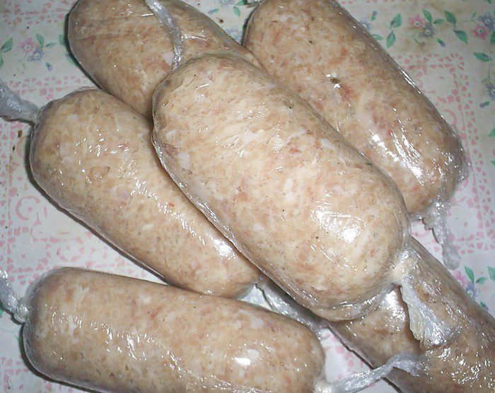 Куриные сардельки с сюрпризом
