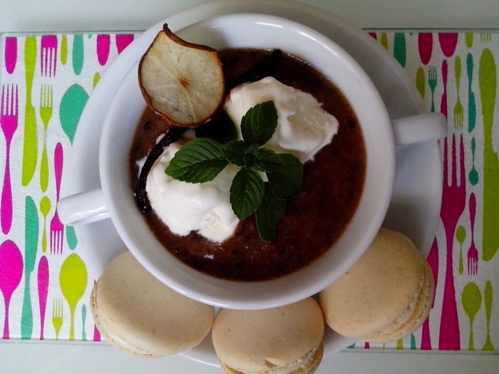 Ванильно-ягодный десертный суп 