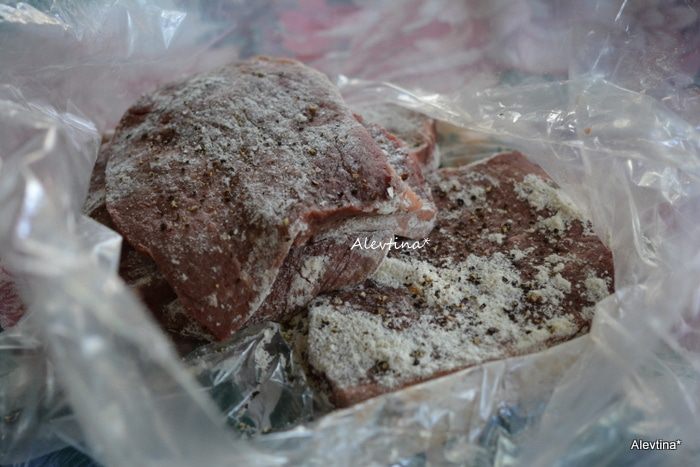 Швейцарский стейк в медленноварке