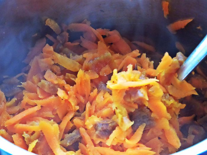 Запеканка морковная с курагой