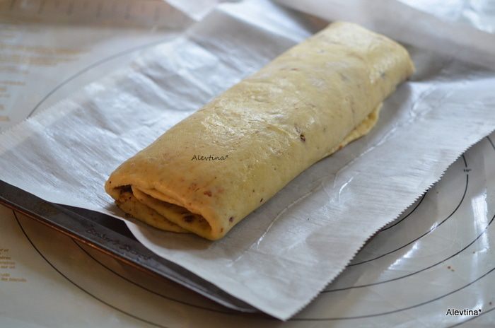 Творожно-маковый рулет