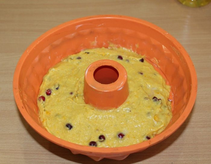 Тыквенный кекс с клюквой и грецким орехом