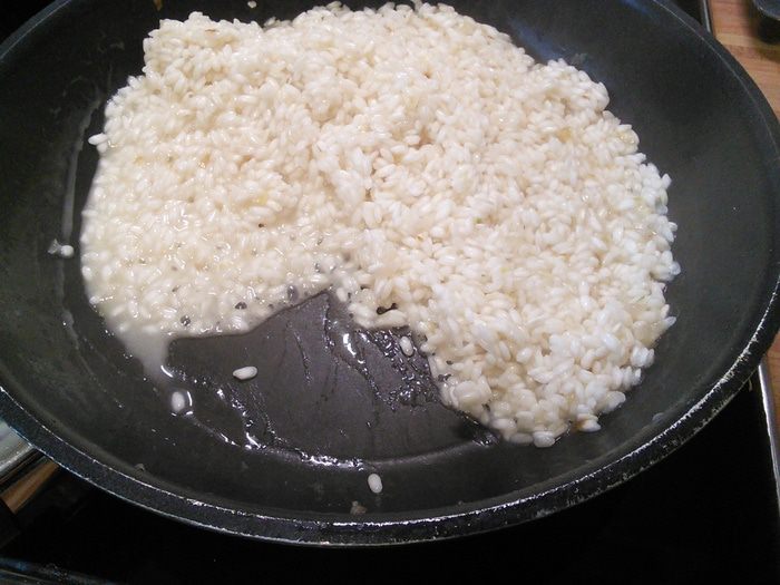 Ризотто с соусом из черемши 