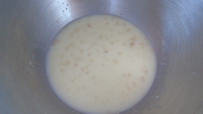 Хлеб с чаем матча и грецким орехом