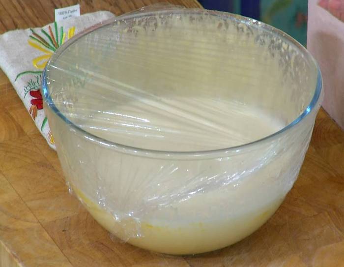 Мороженое с клубникой