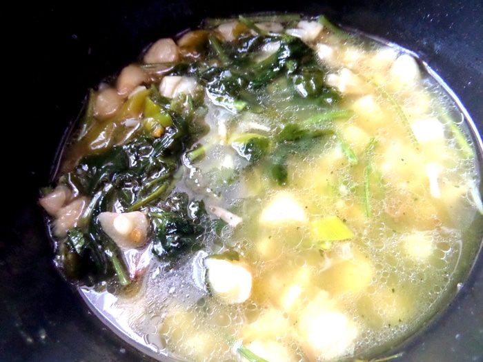 Французский чесночный суп с сырными гренками