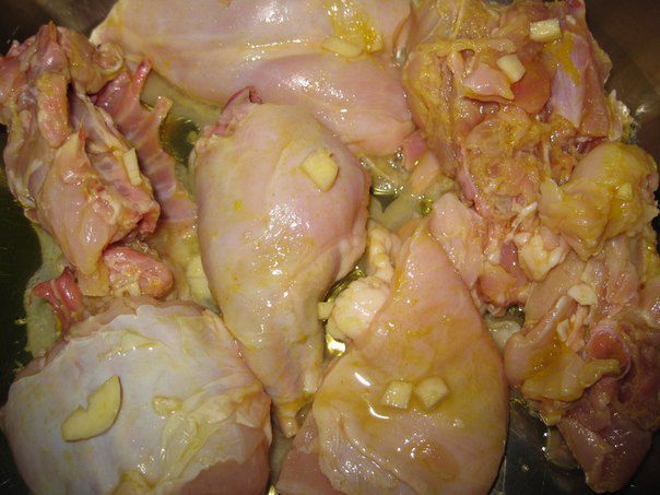 Кролик в апельсиновом маринаде с оливками