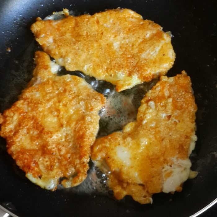 Куриные грудки в кляре