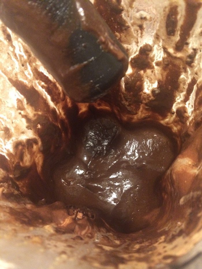 Имбирные сэндвичи с кокосово-чайным мороженным