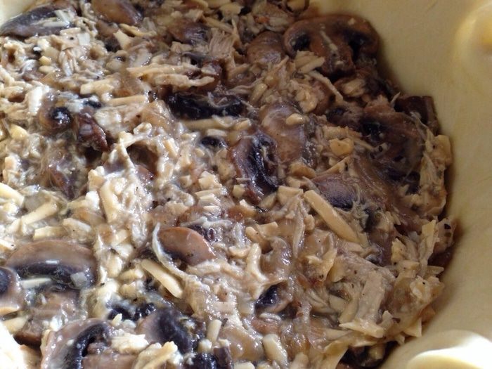 Турт с курицей и грибами (TOURTE AU POULET ET CHAMPIGNONS)